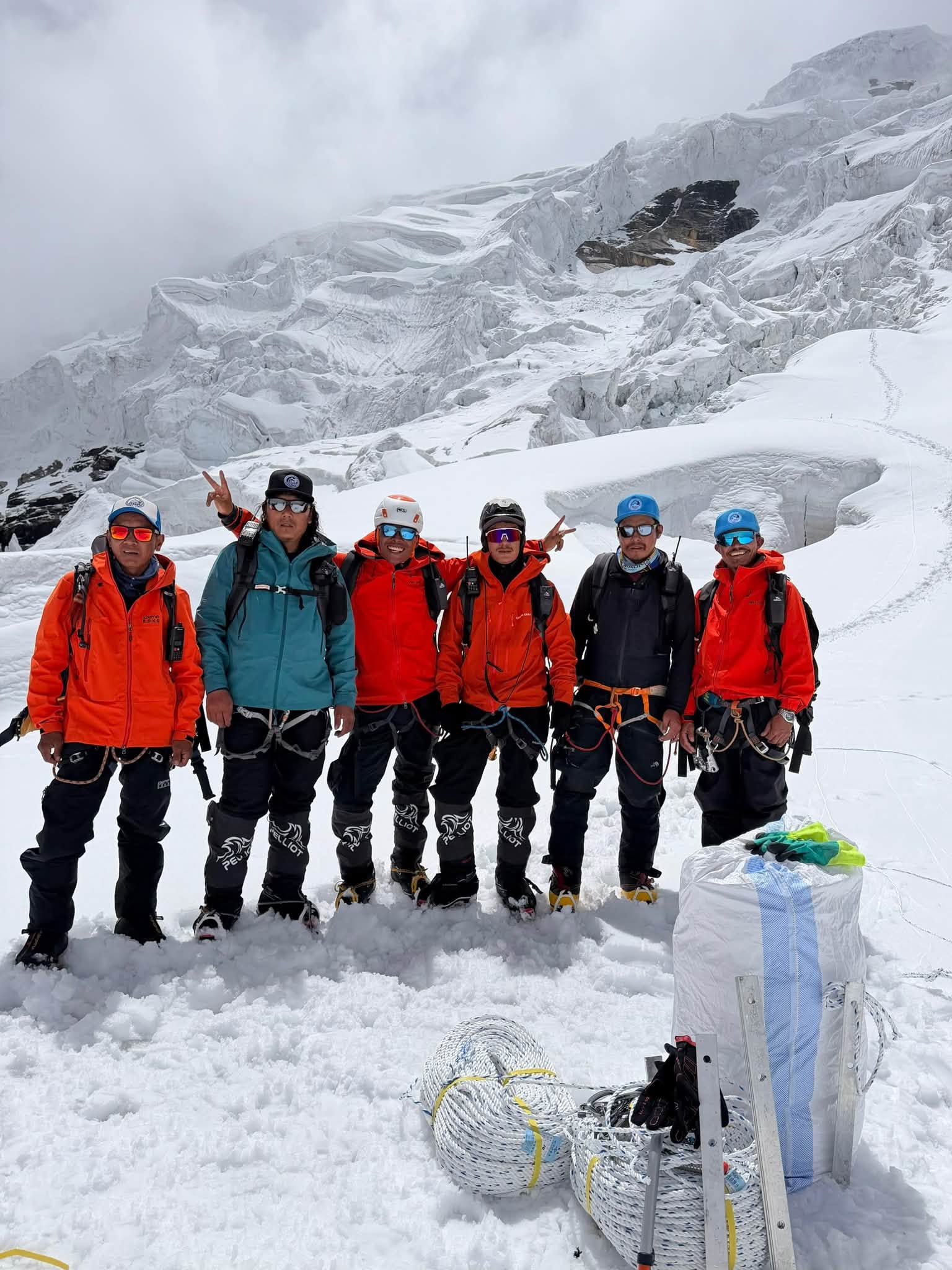 Manaslu autumn expeditions move ahead as rope-fixing team opens route above Camp I